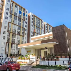  Apartamento Cerca al malecón, centro de convenciones puerta de oro, ventana al mundo